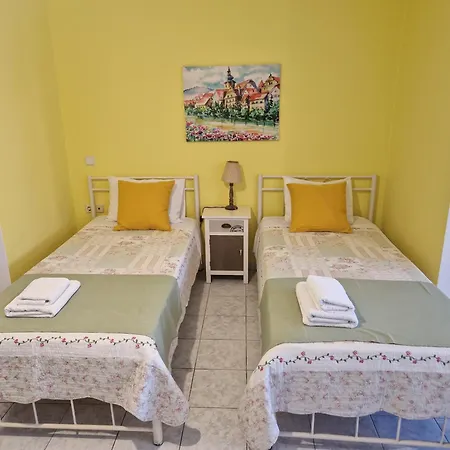 Halepa Apartment *